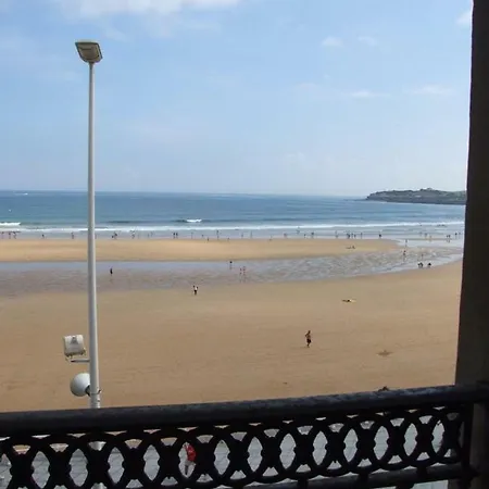 Vivienda En Gijon Frente Al Mar Villa Exterior photo