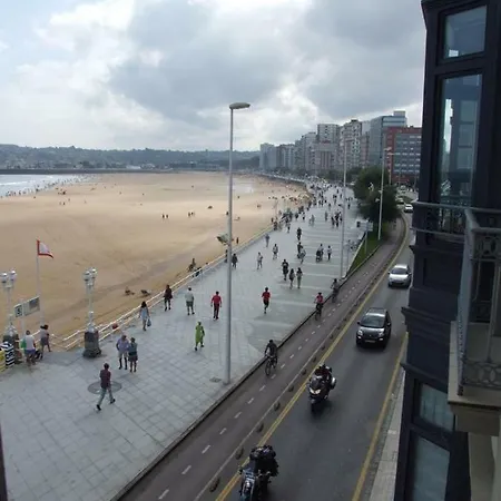 Vivienda En Gijon Frente Al Mar Villa Exterior photo