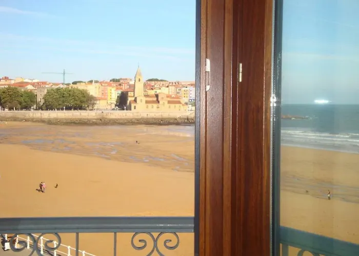 Vivienda En Gijon Frente Al Mar