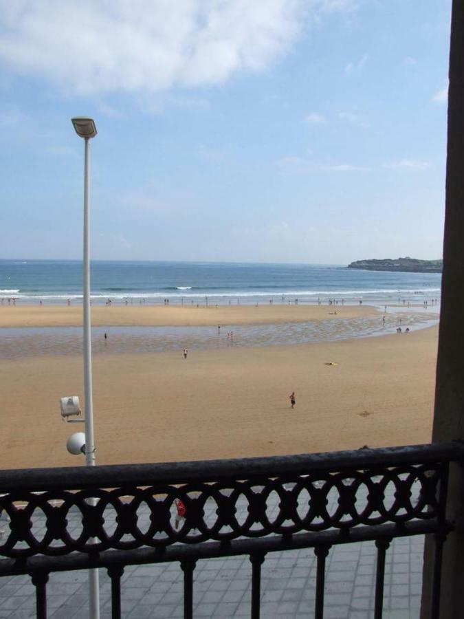 Vivienda En Frente Al Mar * Gijon